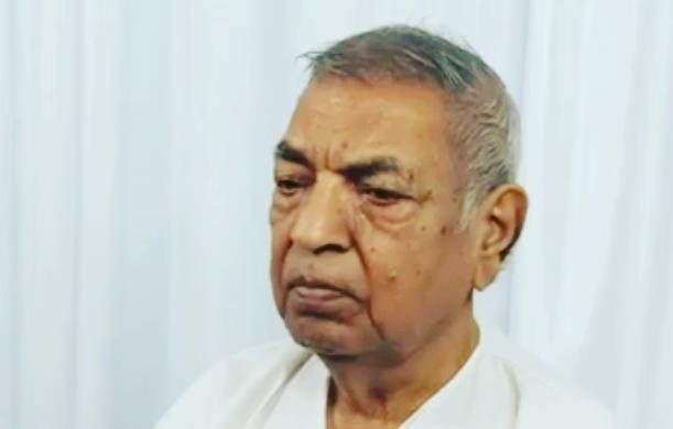 मैं स्वयं को पूरी तरह एक मार्गदर्शक के रूप में देखता हू...